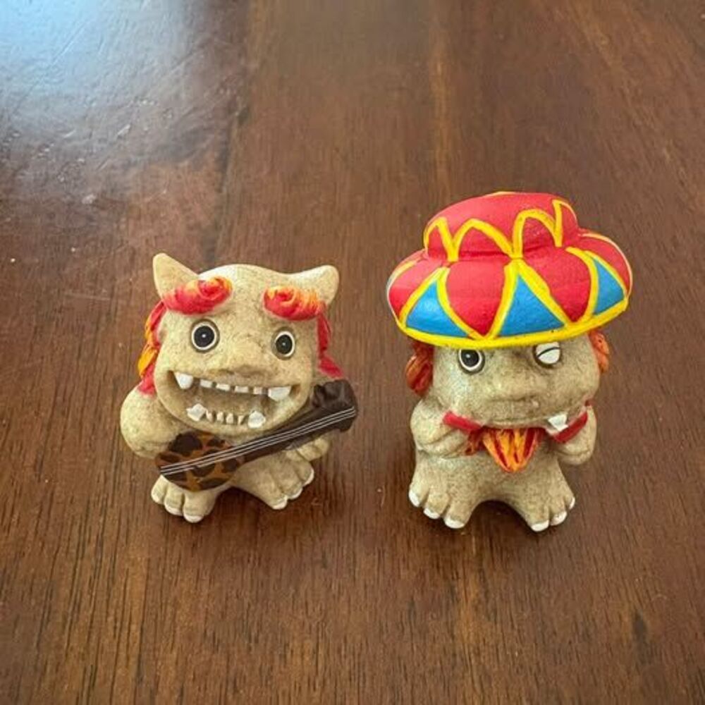 Okinawan Shisa Guardian Lion Statues - Musical & Hanagasa Set